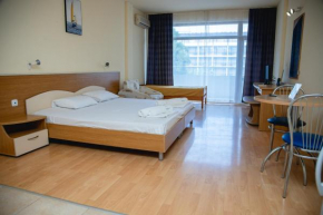 Studio with a balcony near the centre of Sunny Beach